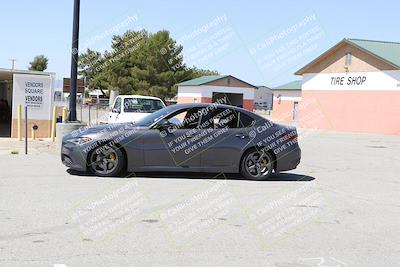 media/May-18-2022-Open Track Racing (Wed) [[f96b7d3cf4]]/Around the Pits/